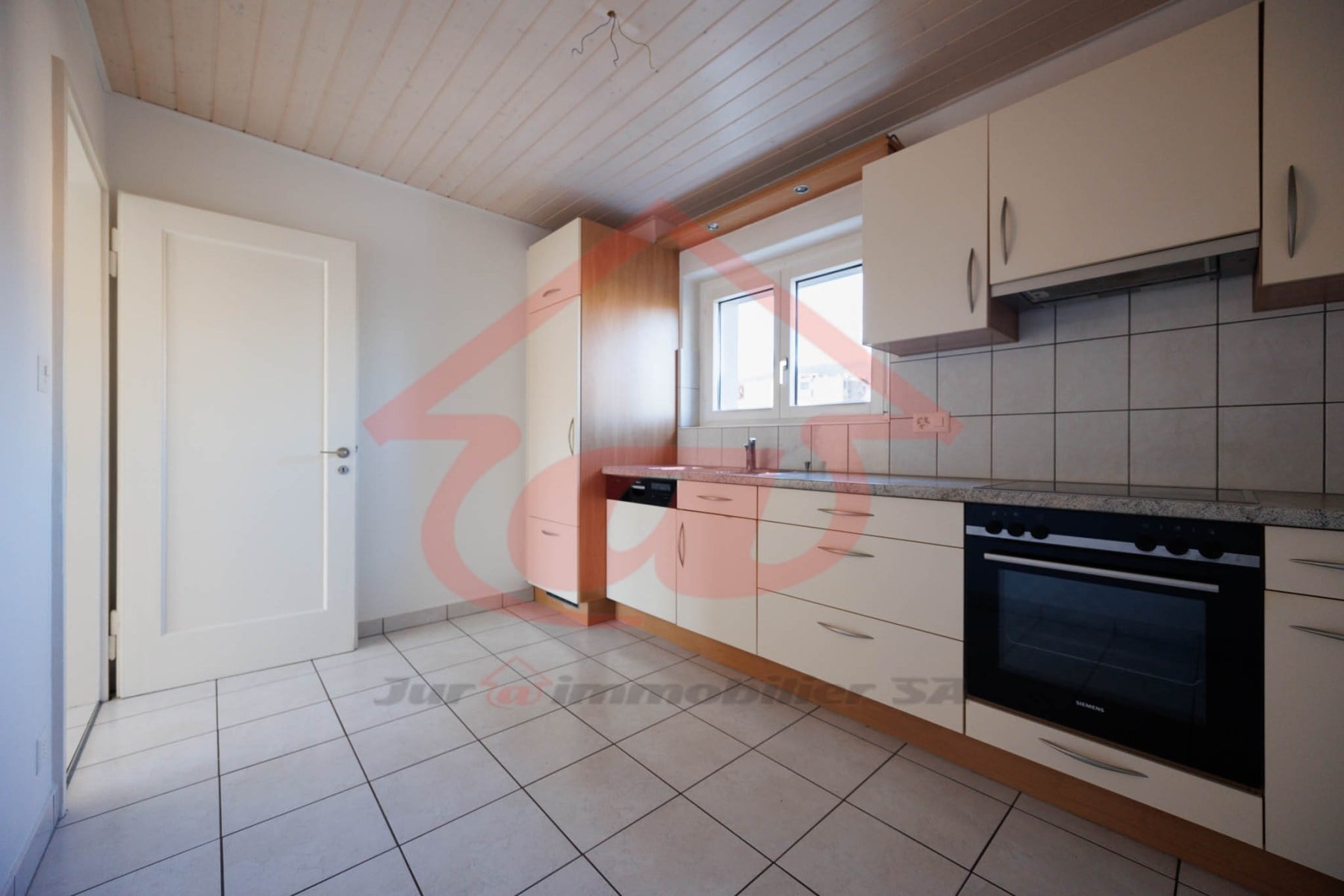 Appartement de 4 pièces au 3ème étage - photo 1