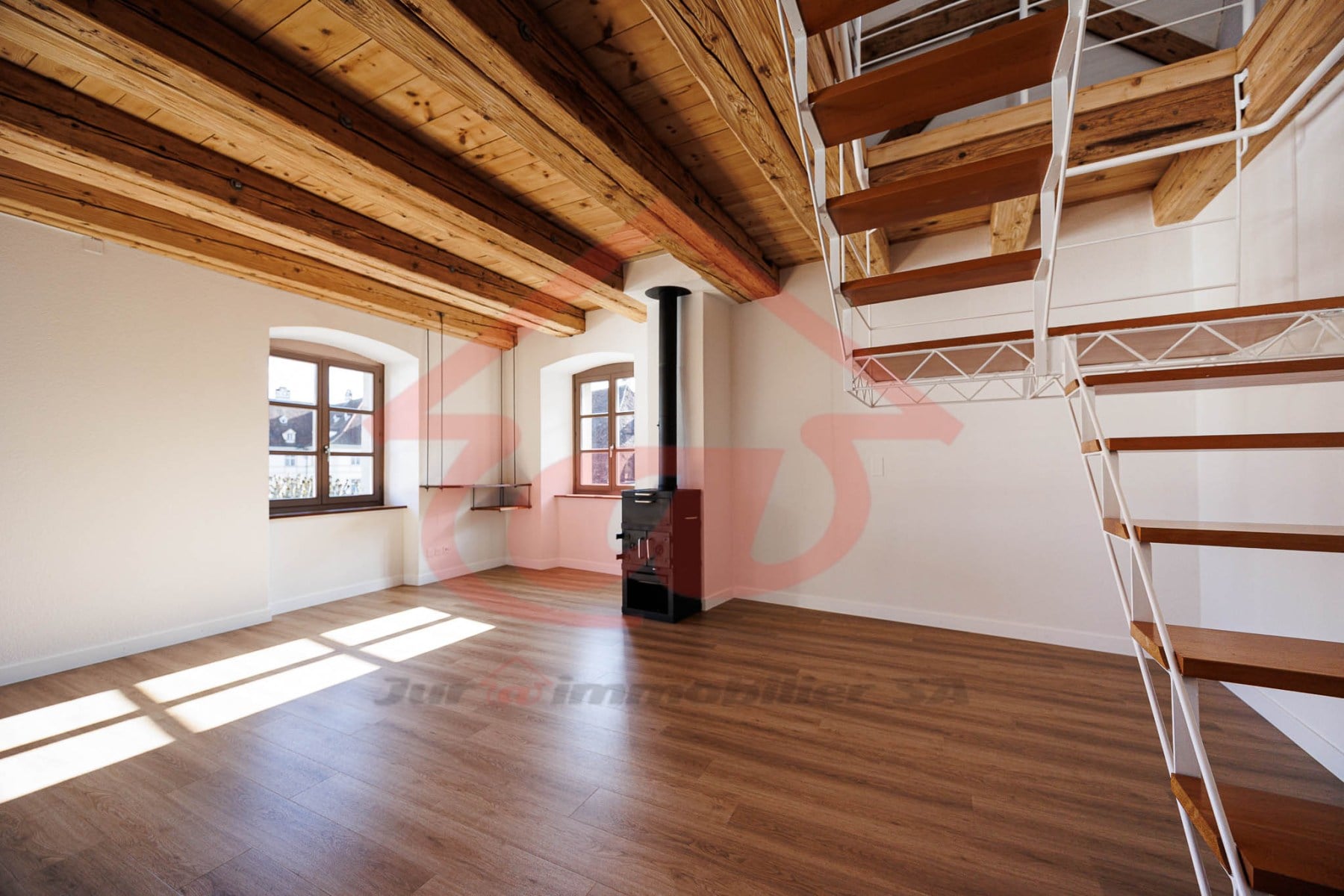 Attique de 2 pièces en duplex rénové - photo 5