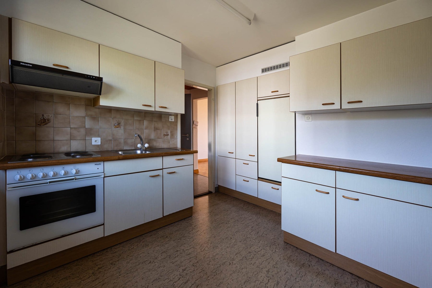 Appartement de 3 pièces au 2ème étage à Delémont - photo 2