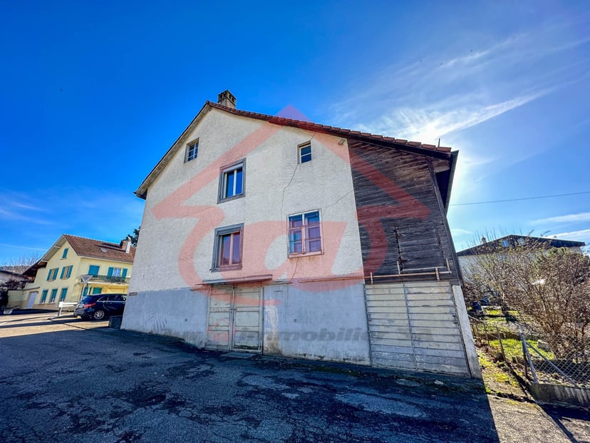 Maison locative à rénover avec potentiel pour 3 ou 4 appartements - photo 2