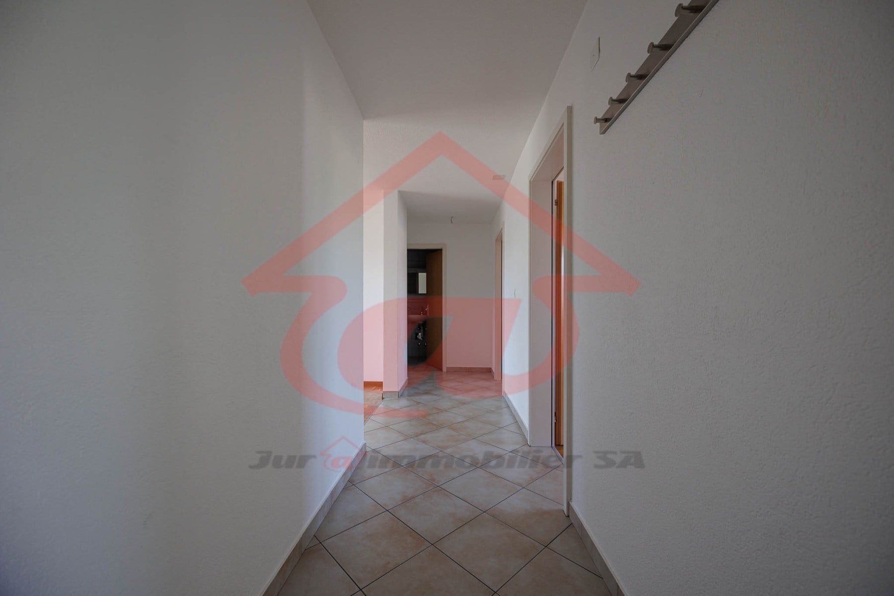 Appartement de 3 pièces au 2ème étage - photo 3