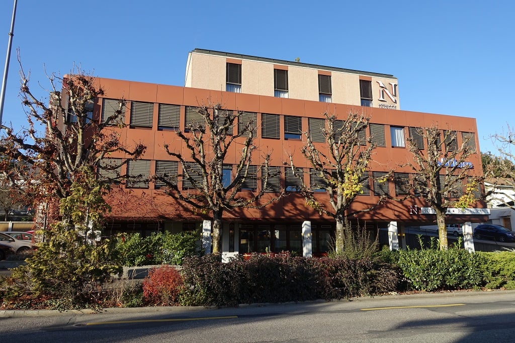 Immeuble mixte à vendre ? Opportunité d'investissement dans un emplacement stratégique au centre de Delémont - photo 2