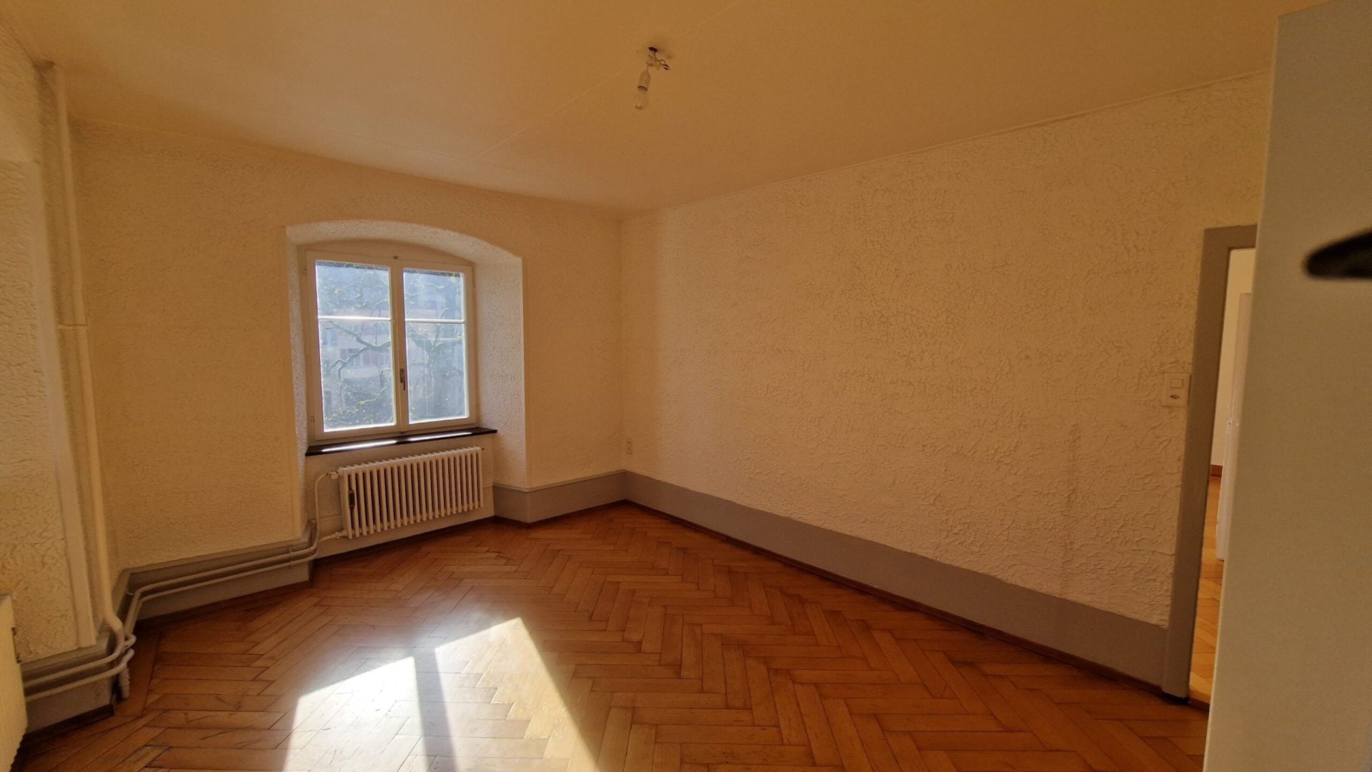 Appartement de 5.5 pièces au 3ème étage - photo 3