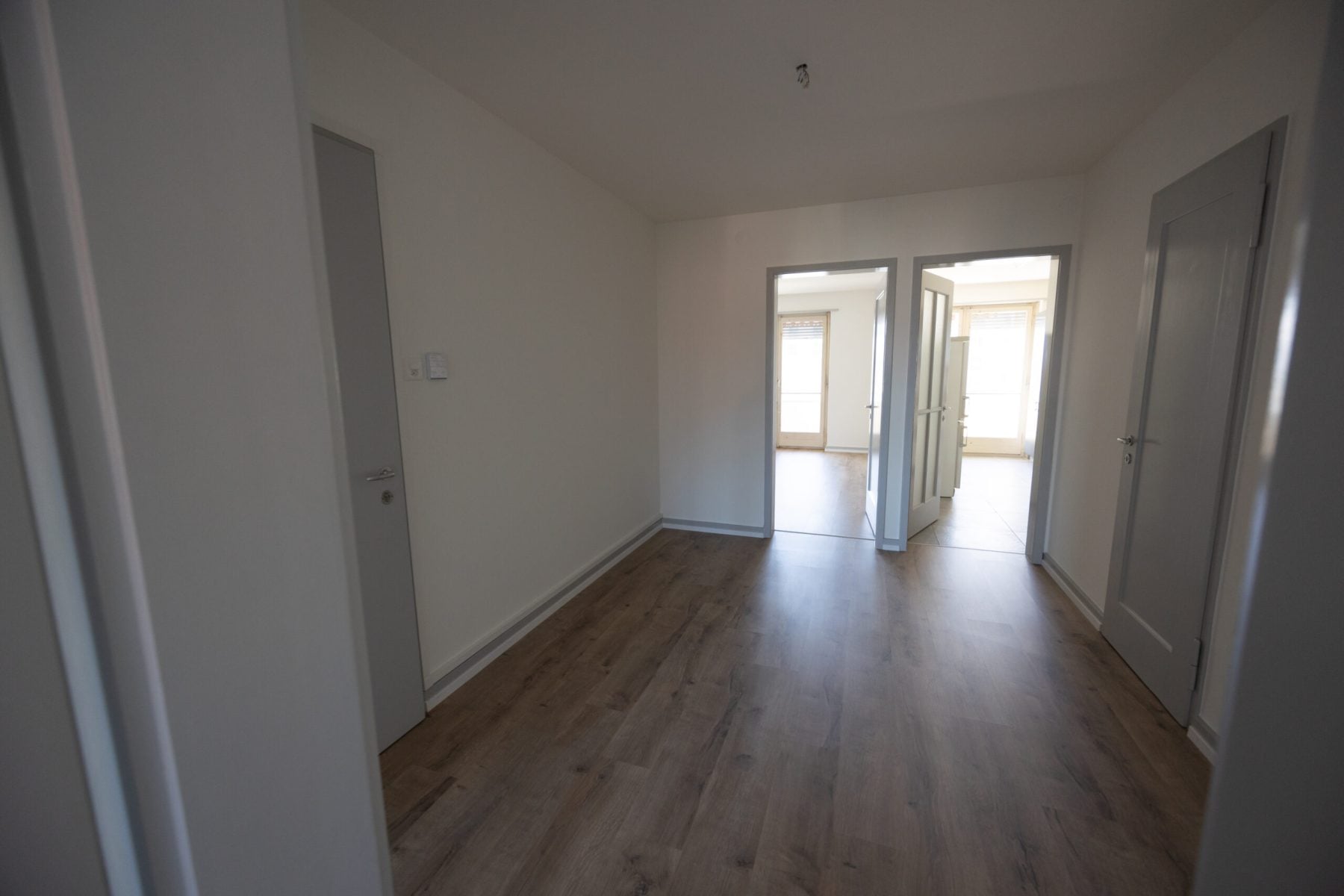 Appartement de 3,5 pièces au 4ème étage avec ascenseur - photo 3