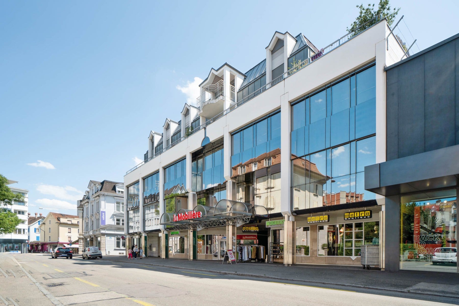 Local commercial de 82m² au rez-de-chaussée à Delémont (prix du loyer au m2) - photo 5