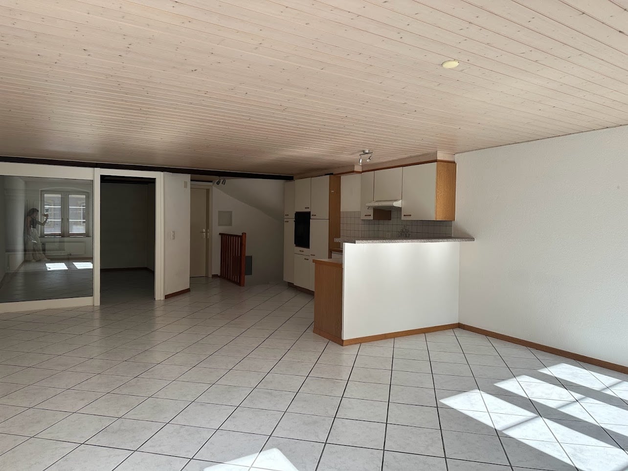 Appartement de 2 pièces au 2ème étage - photo 3
