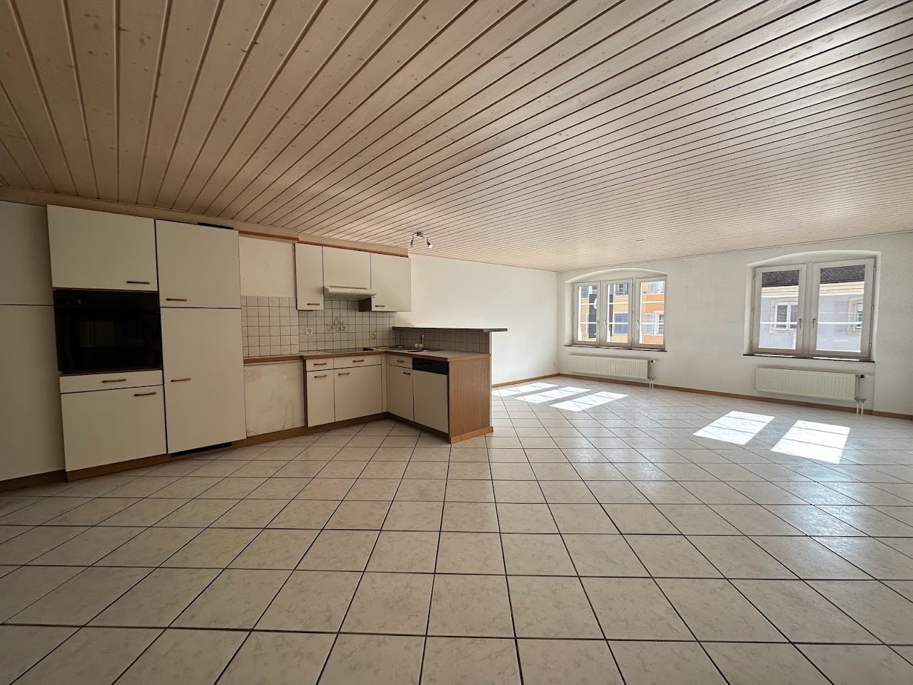 Appartement de 2 pièces au 2ème étage - photo 2