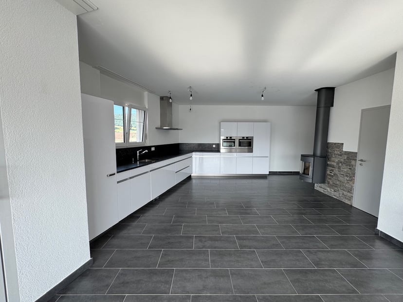 Delémont – Appartement de 3.5 pièces en attique, magnifique et rare - photo 1