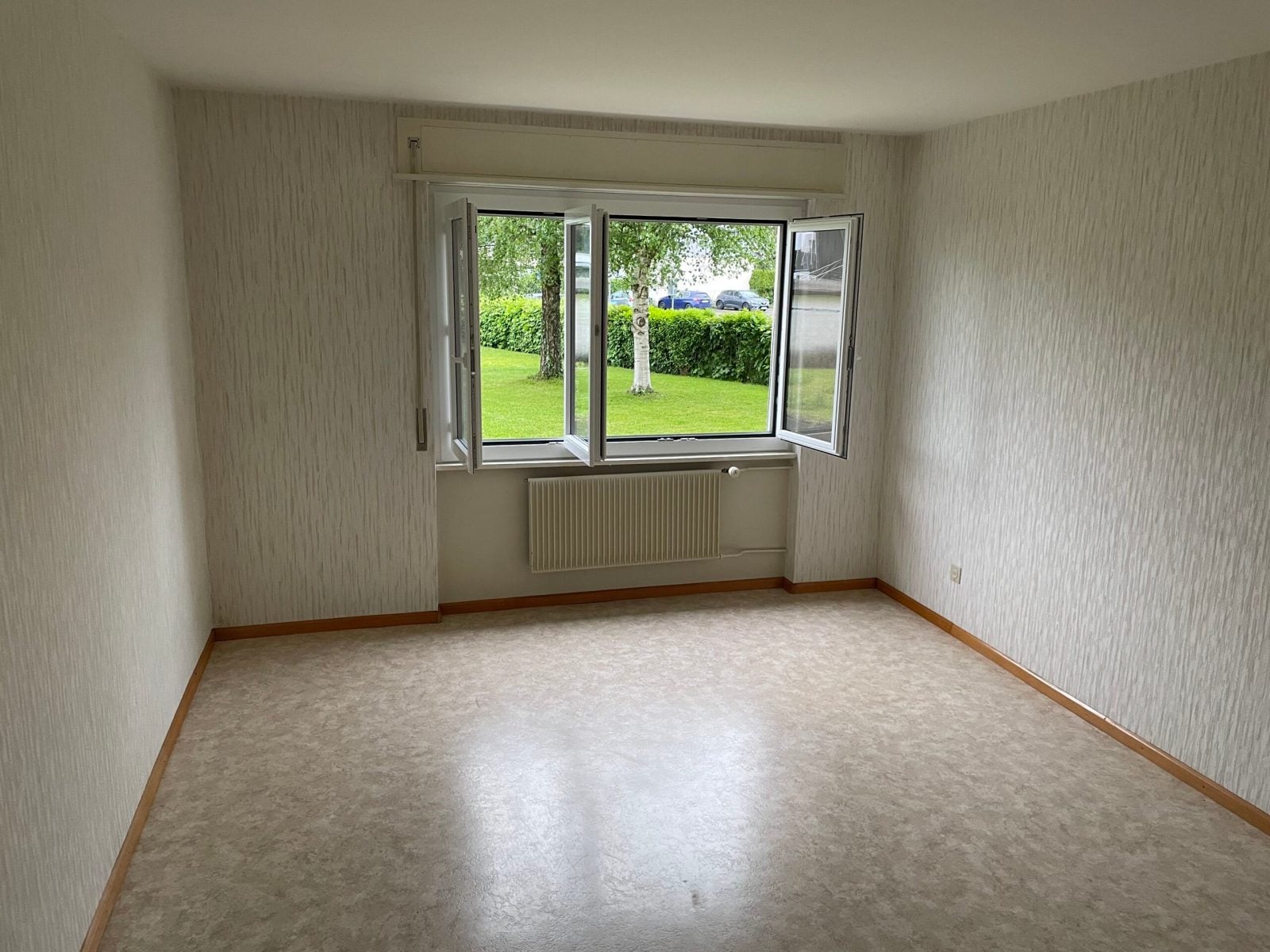 Appartement de 3.5 pièces au rez-de-chaussée - photo 4