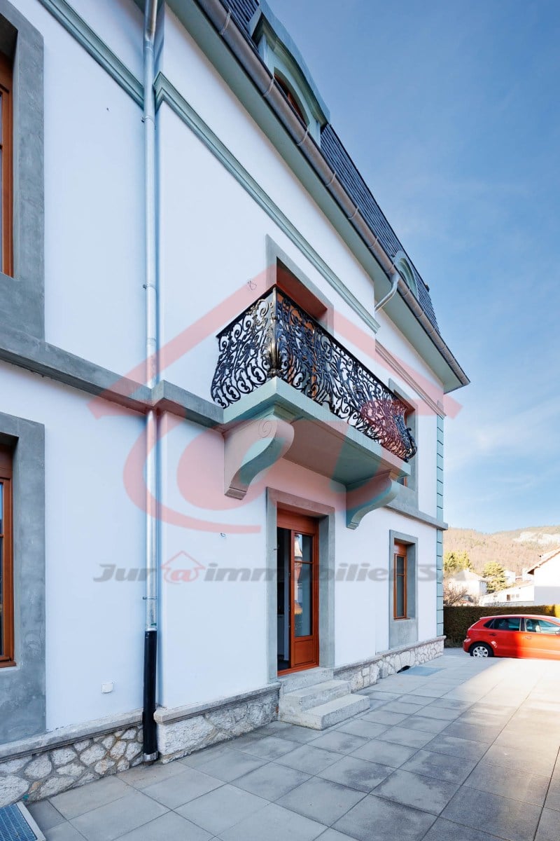 Appartement de 4.5 pièces entièrement rénové avec grande terrasse privative - photo 5