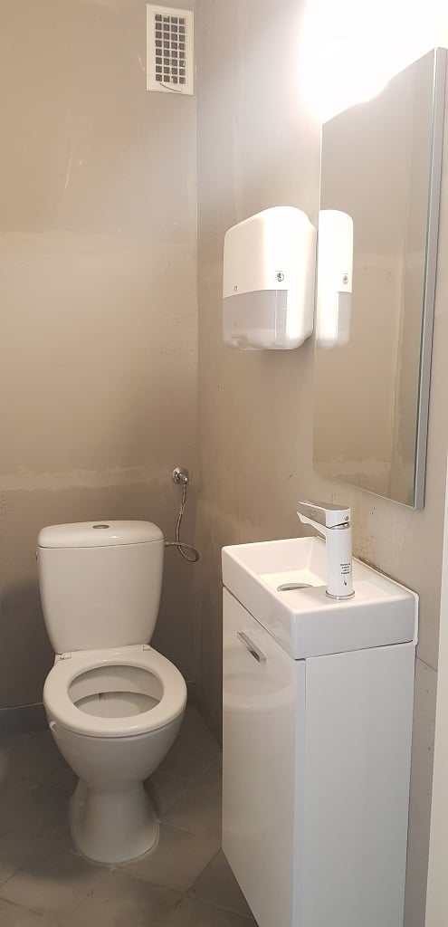 Grand bureau de 250 m2 idéalement situé à Delémont - photo 5