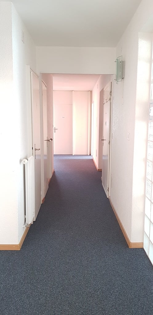 Grand bureau de 250 m2 idéalement situé à Delémont - photo 2