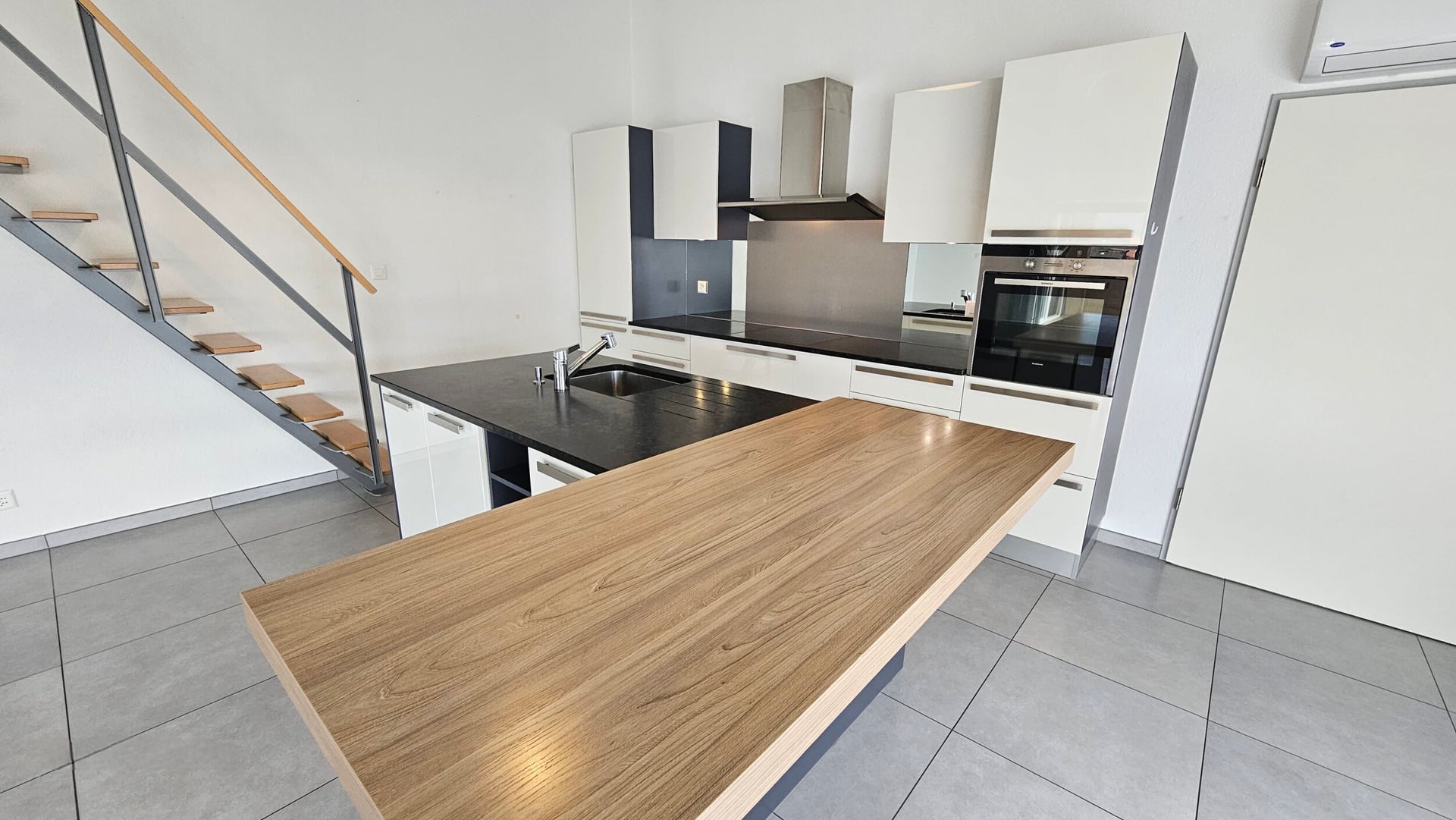 À louer à Courroux magnifique appartement de 4.5 pièces avec terrasse - photo 2