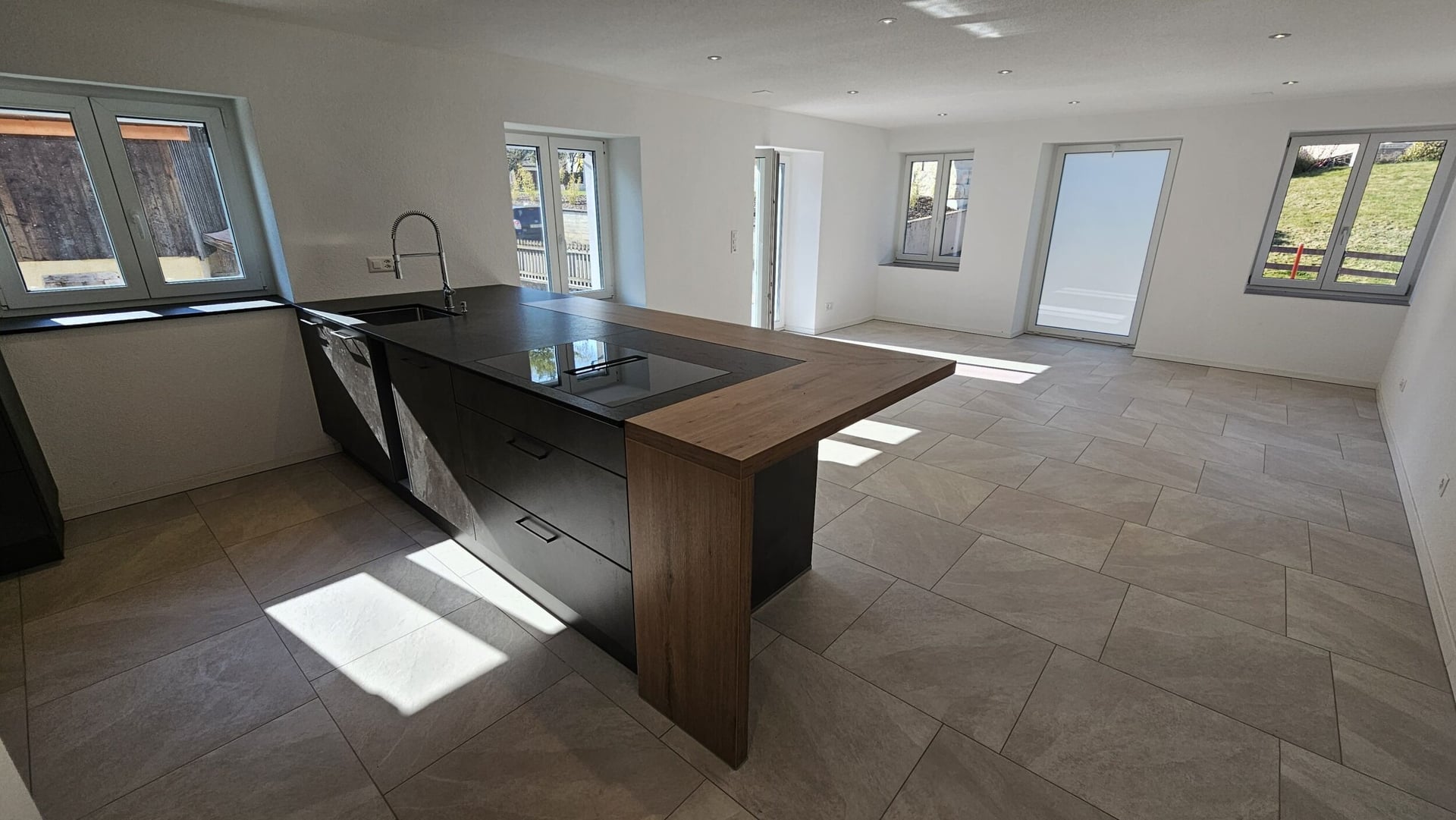 À louer à Montavon magnifique appartement de 5.5 pièces - photo 3