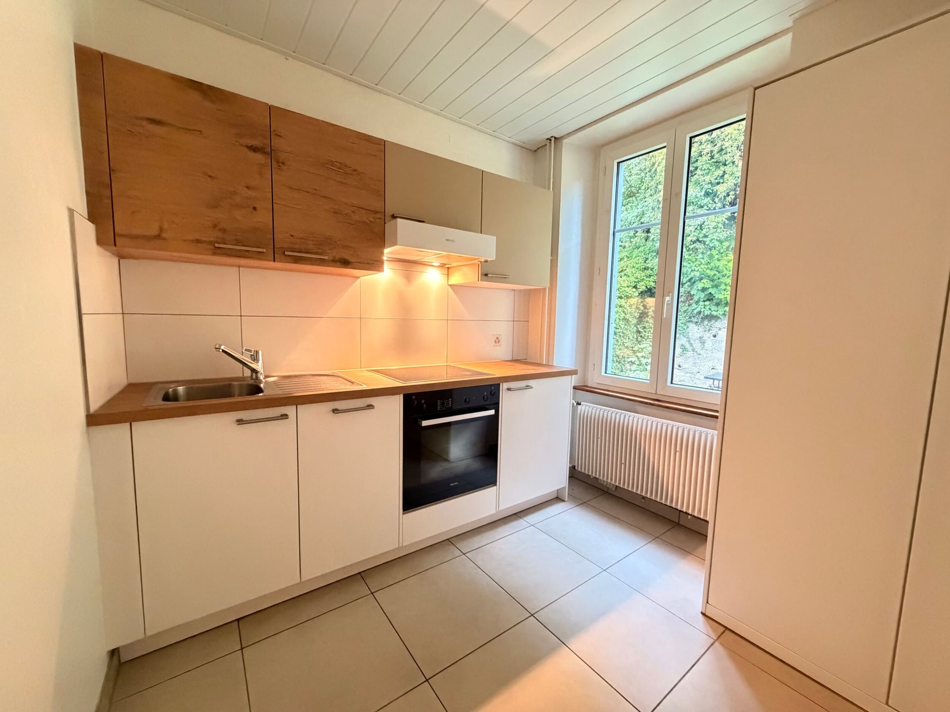 Appartement de 3,5 pièces au 2ème étage à louer à Porrentruy - photo 1