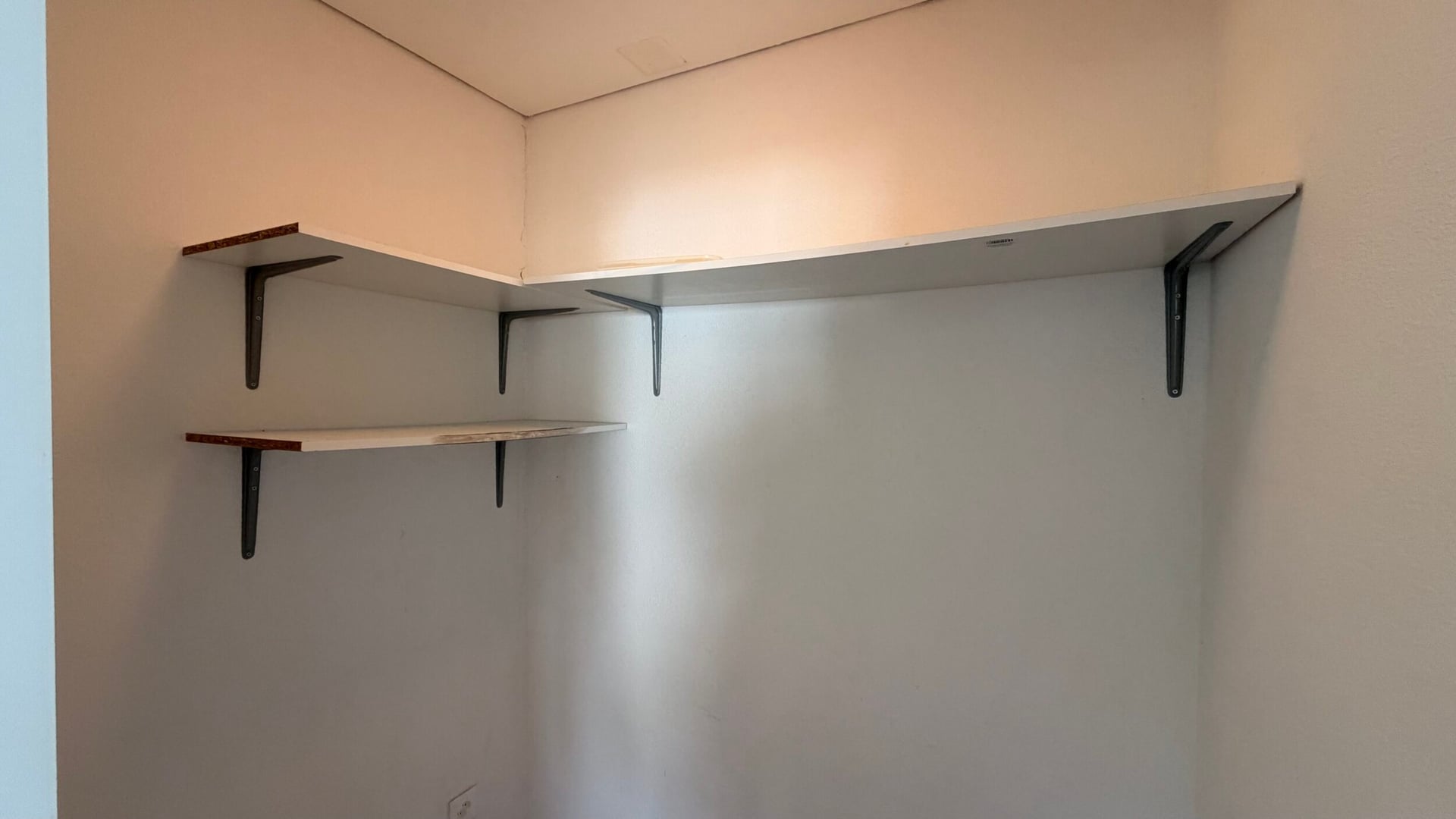 Spacieux appartement de 4,5 pièces au 2ème étage au cœur d'Alle - photo 3