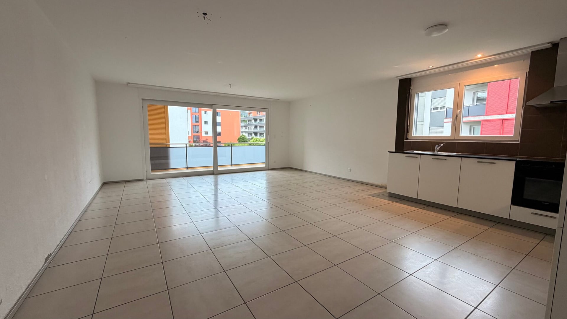 À louer à Courrendlin appartement de 4.5 pièces au 1er étage - photo 2