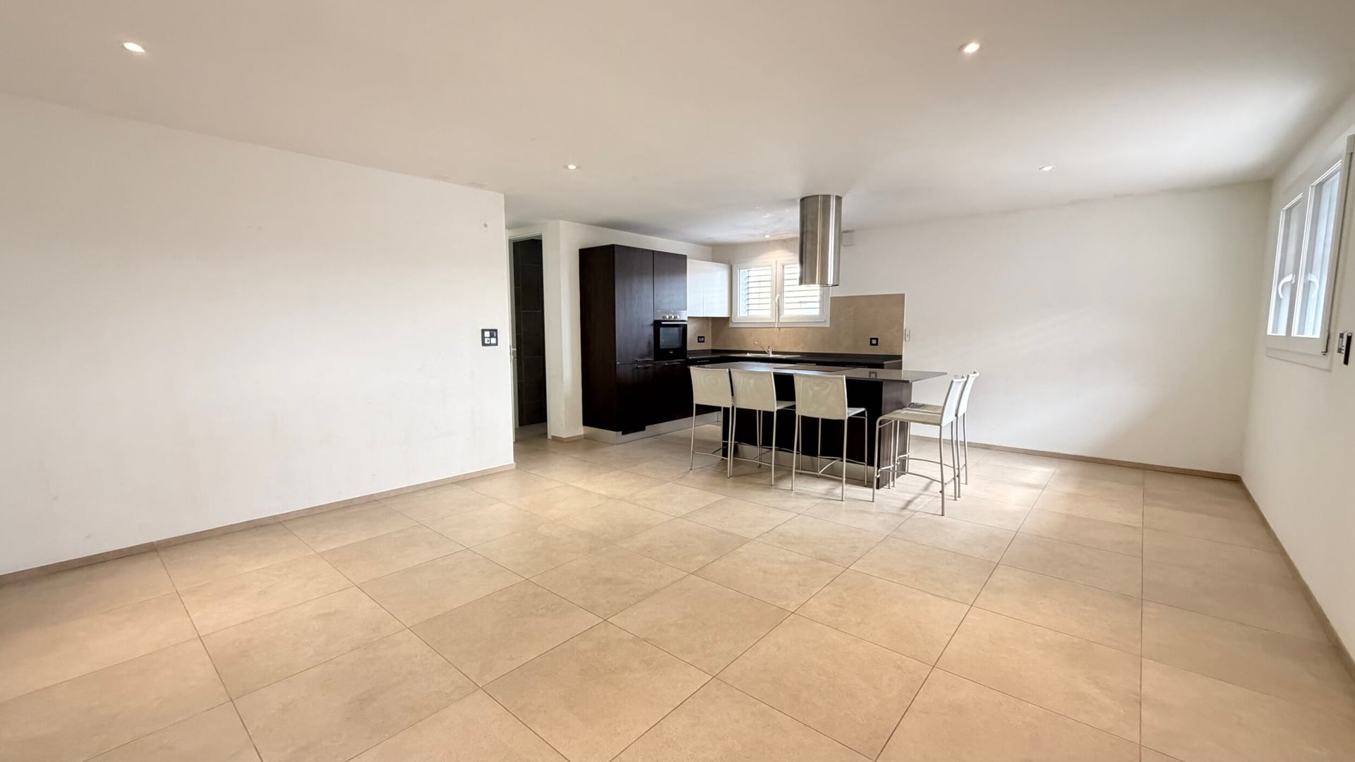 Appartement de 4.5 pièces au rez à louer à Courfaivre - photo 2