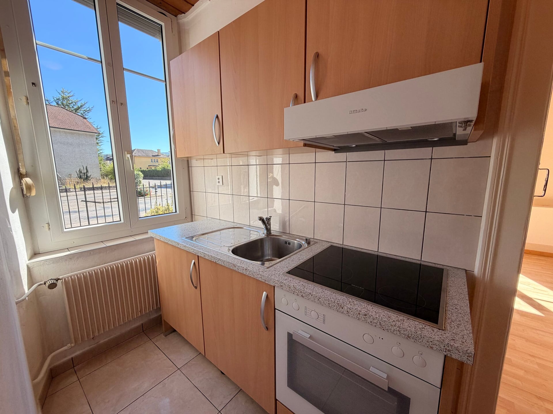 Appartement de 1,5 pièces au rez de chaussée à louer à Porrentruy - photo 1