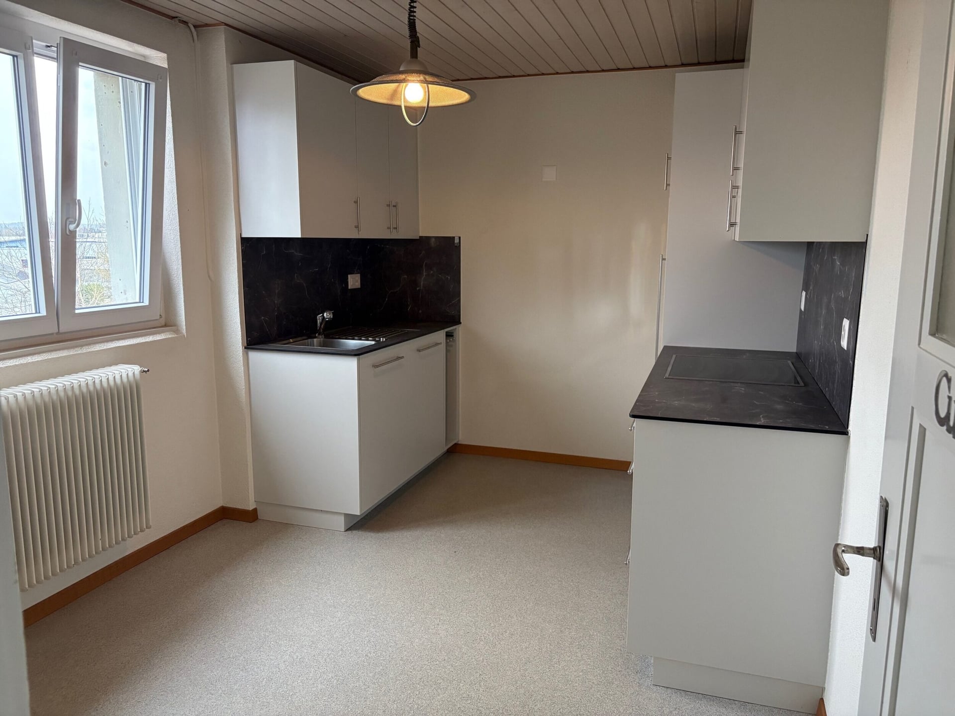 Appartement de 5 pièces avec garage et jardin à louer à Courgenay - photo 3