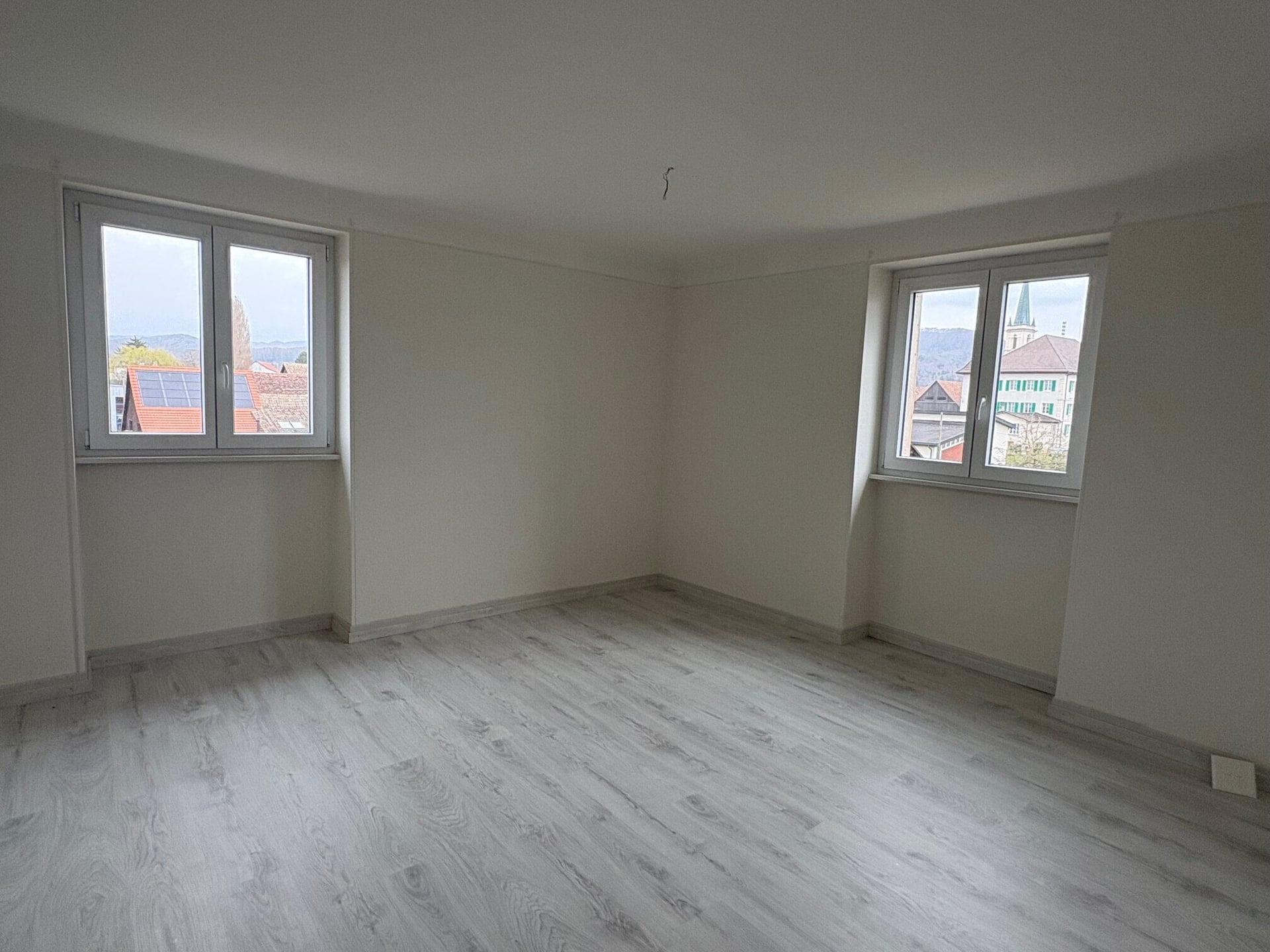 Appartement de 5 pièces avec garage et jardin à louer à Courgenay - photo 5