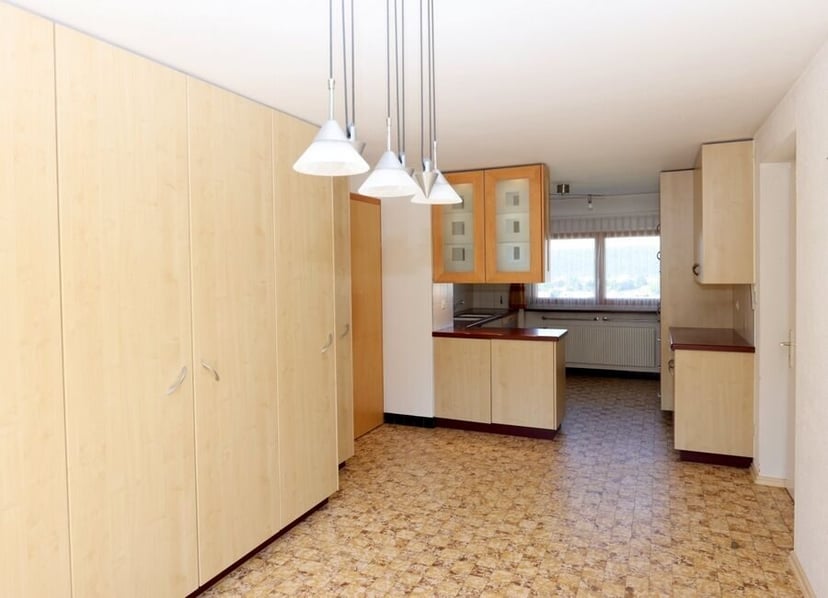 Sur les hauts de Porrentruy, domaine de 12 pièces à vendre - photo 5