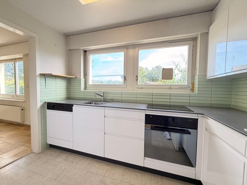 Une grande propriété de 8.5 pièces à vendre à Courtedoux - photo 4