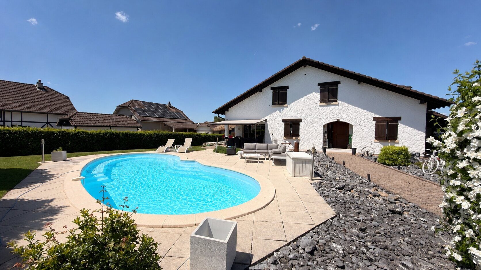 Villa de 6.5 pièces avec piscine à vendre à Alle - photo 1