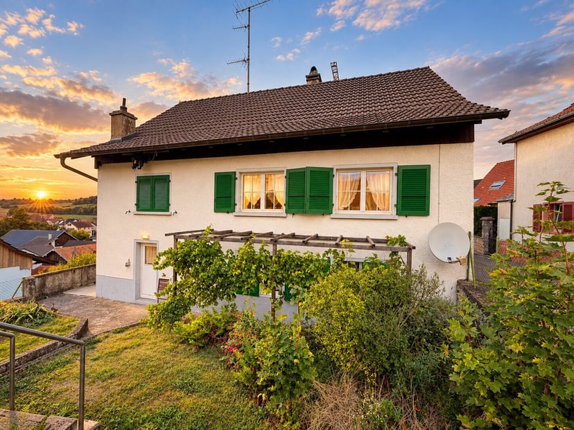 À vendre maison de 5.5 pièces dans le village de Chevenez - photo 1