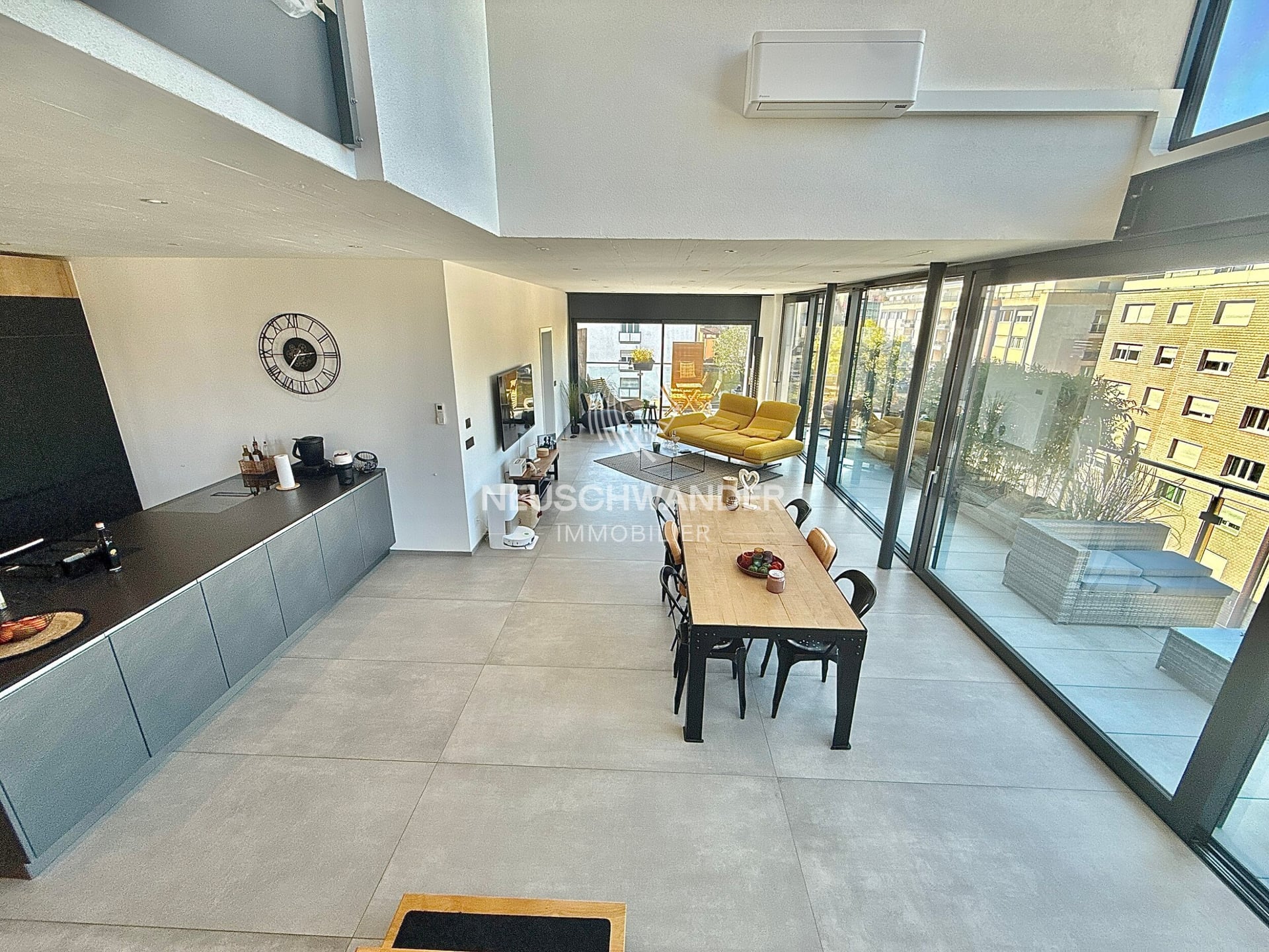 Attique de prestige en duplex de 6,5 pièces à vendre à Delémont - photo 2