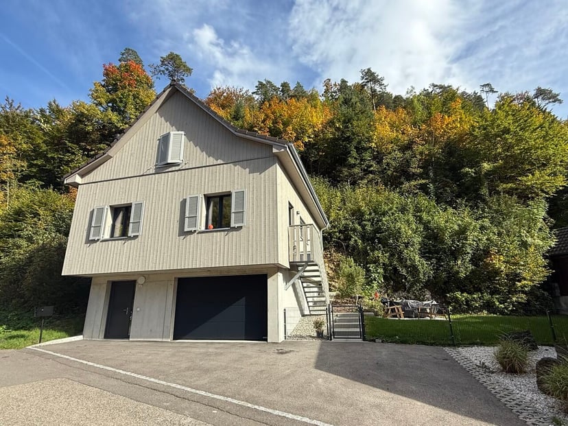 Charmante maison villageoise rénovée de 5.5 pièces à Soyhières - photo 1