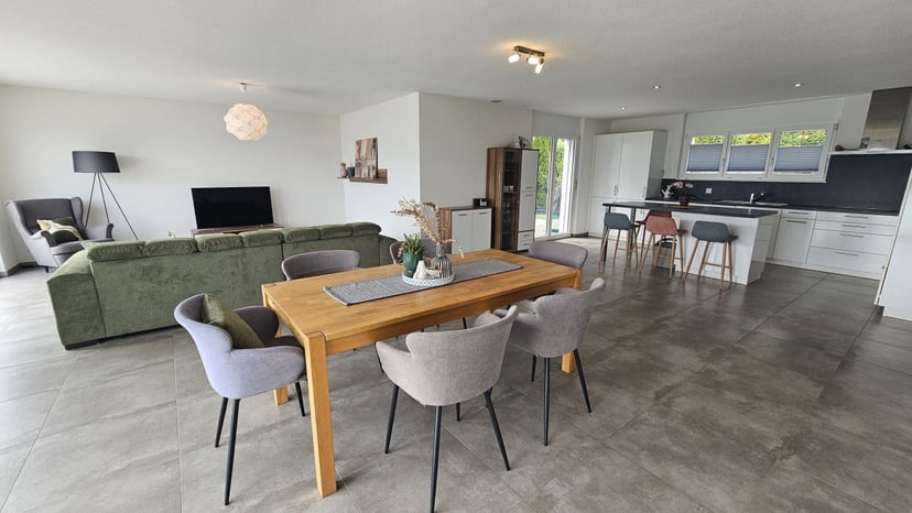 À vendre à Delémont magnifique maison jumelée de 5.5 pièces - photo 4