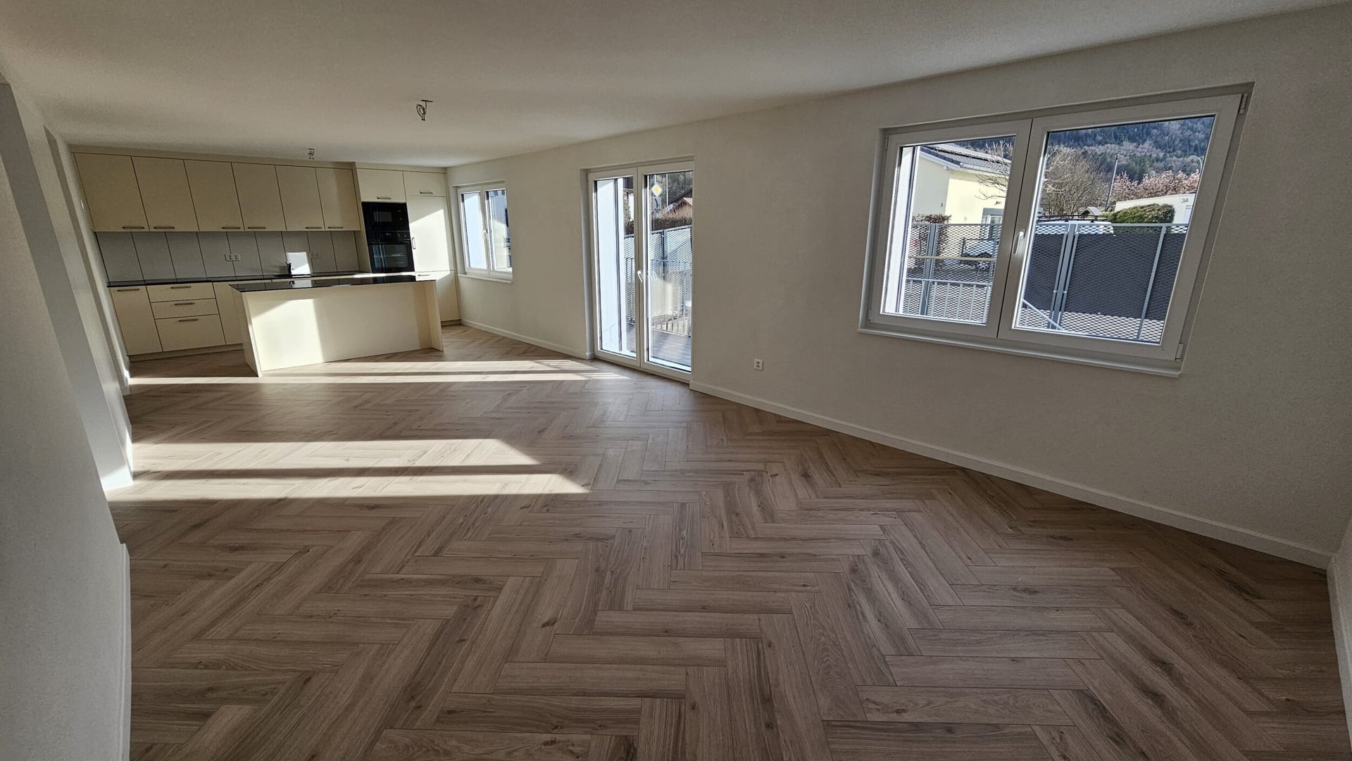À vendre à Vicques maison de 7.5 pièces sur un terrain de 702 m² - photo 3