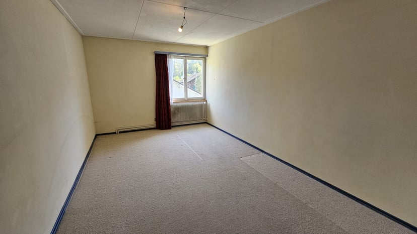 Maison familiale à rénover de 6.5 pièces à vendre à Courrendlin - photo 5
