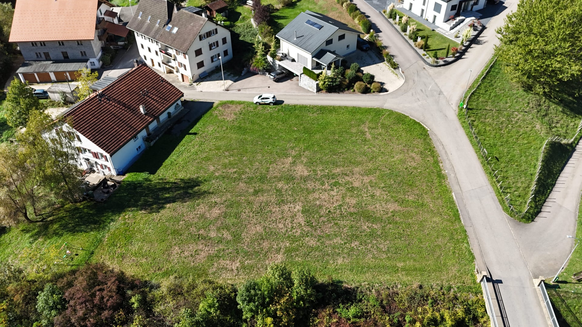 À vendre à Roches (BE) terrain à bâtir viabilisé de 1'664 m² - photo 3