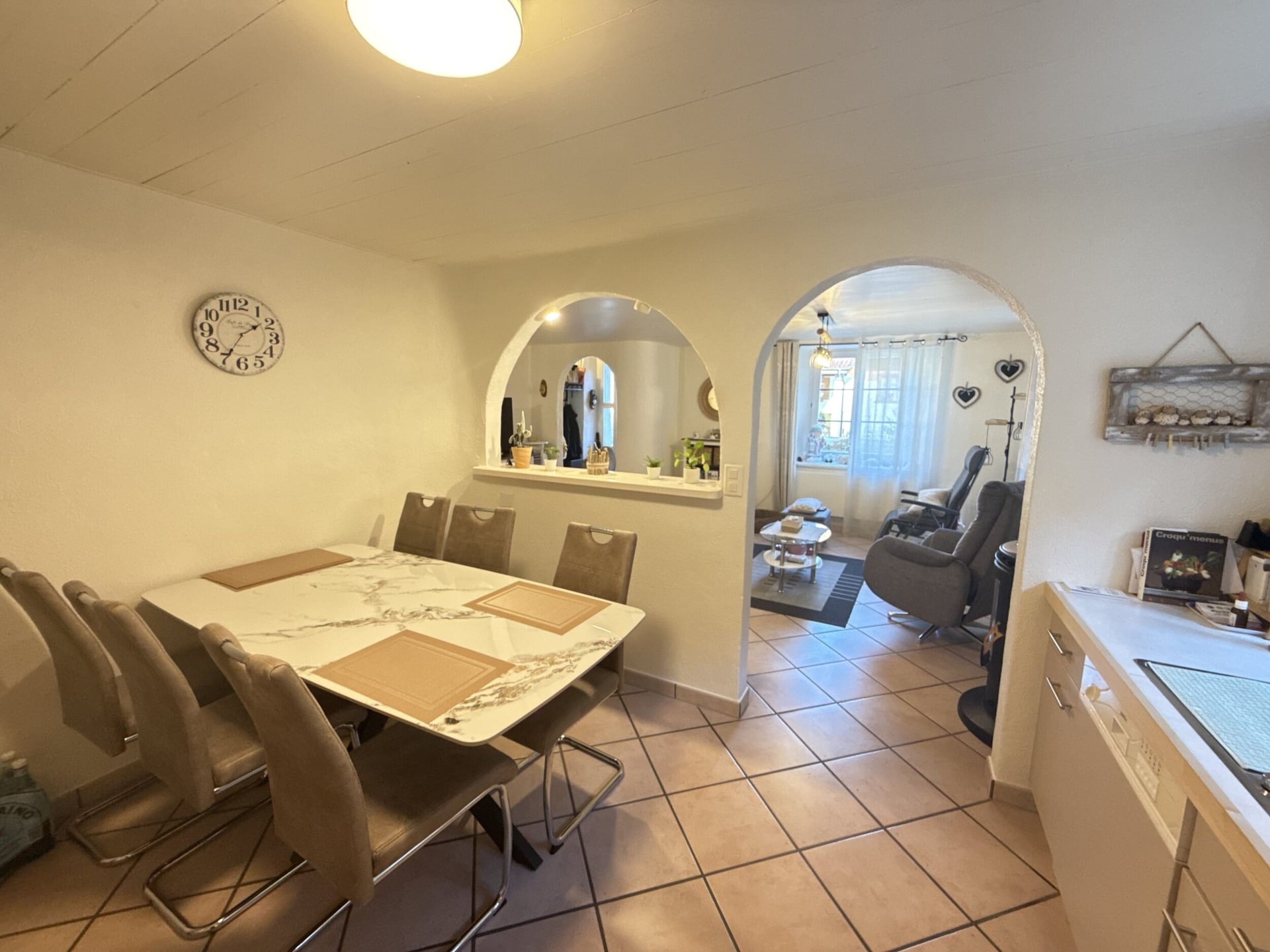 À Roches appartement de 3.5 pièces à plain-pied à vendre - photo 3
