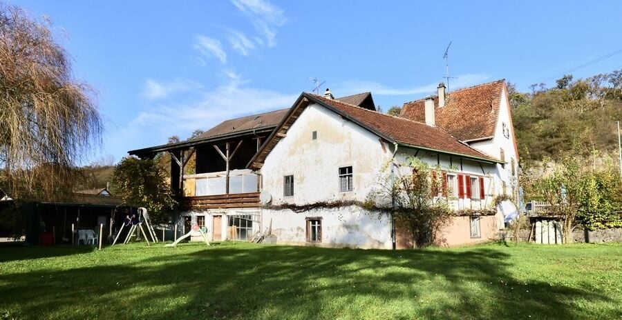 Domaine équestre avec hôtel-restaurant et appartement de fonction - photo 1