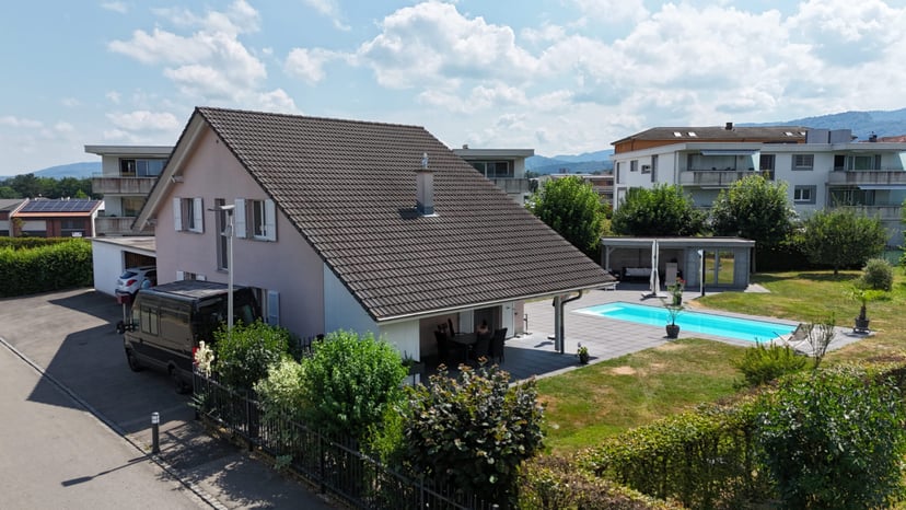 À vendre à Courgenay maison de 6.5 pièces avec piscine - photo 4