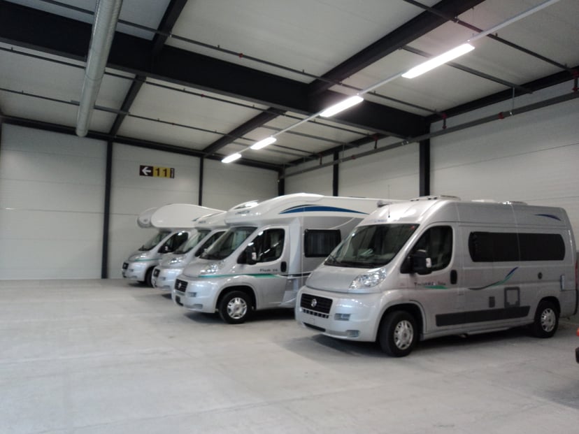 Place de parc pour caravane, camping-car, bateau, bus aménagé - photo 3