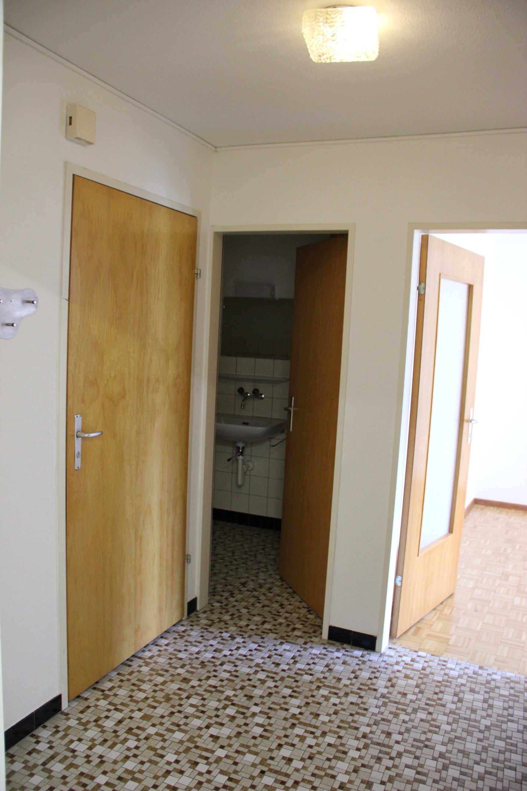 Proche du centre-ville, appartement de 1.5 pièces au rez-de-chaussée - photo 5