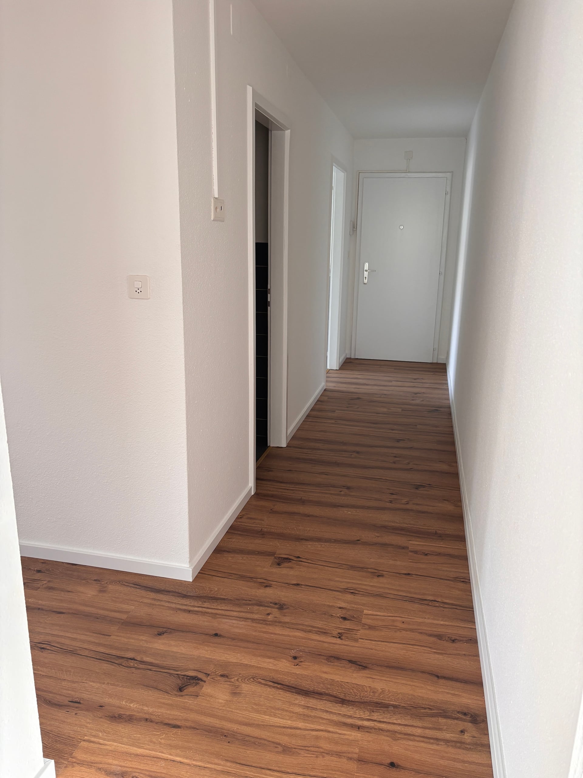 Delémont - centre-ville - spacieux appartement de 3,5 pièces au 4ème é - photo 3