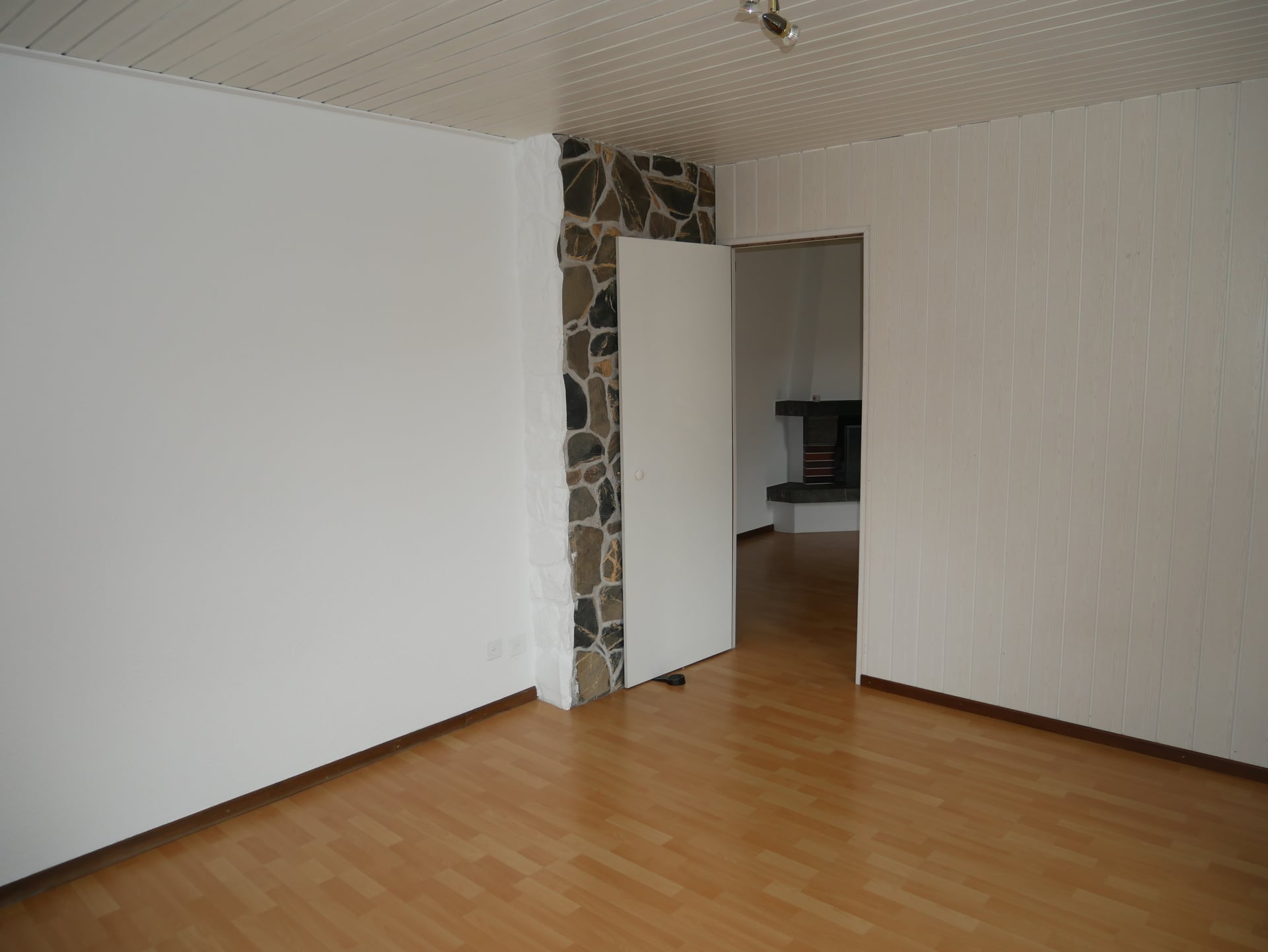 Quartier et petit locatif calmes, appartement de 3,5 pièces au 1er éta - photo 3