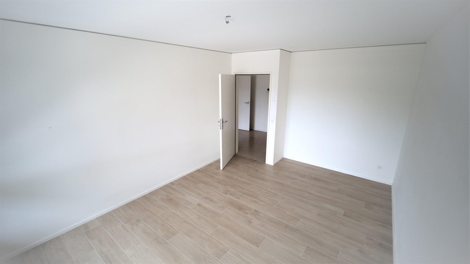 Appartement 2.5 pièces lumineux - Delémont - photo 5