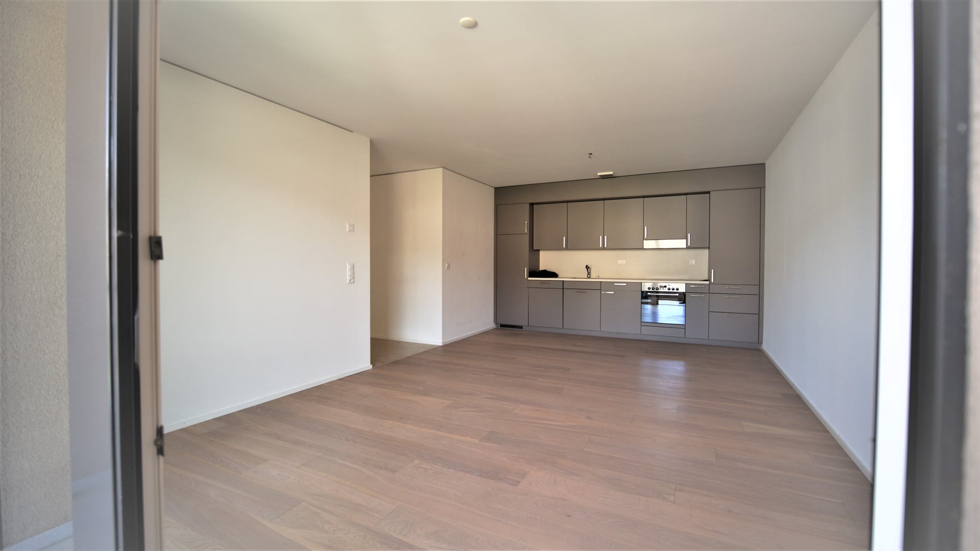 Spacieux 3.5 pièces lumineux – Centre-ville de Delémont - photo 1