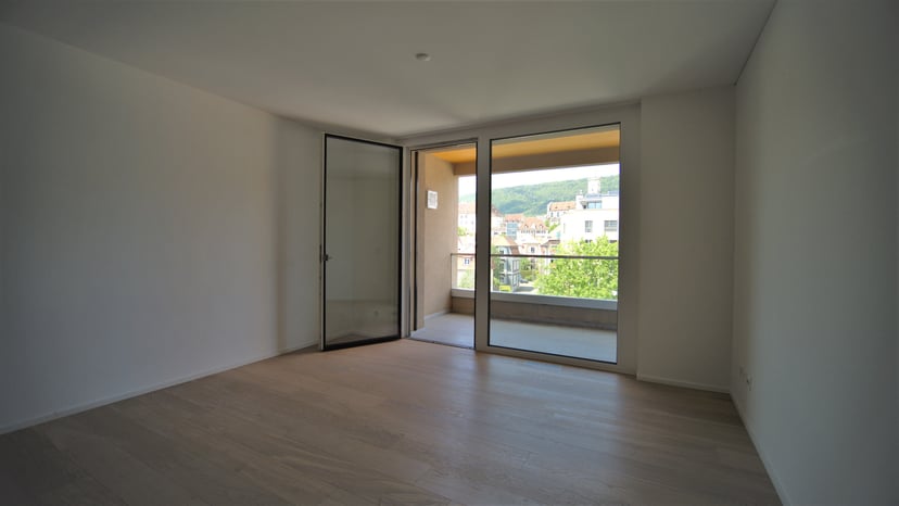Spacieux 3.5 pièces lumineux – Centre-ville de Delémont - photo 2