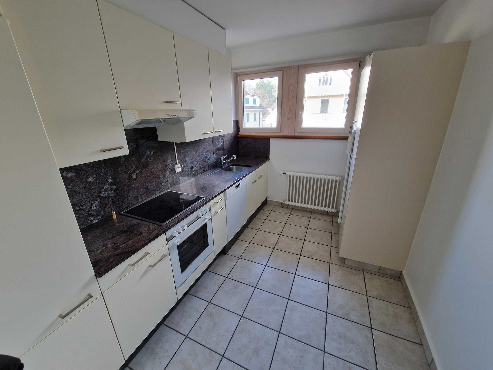 Appartement spacieux de 120 m² – Lumineux et bien situé - photo 4